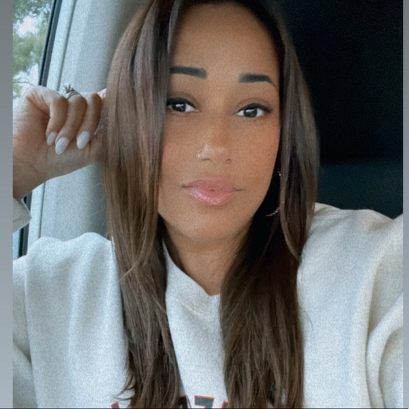 Meet your Posher, Lucylena - Picture 1 of 1